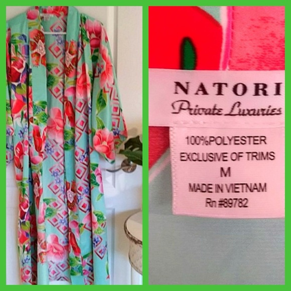 Natori Kimono Sleeve Bathrobe - Picture 6 of 6